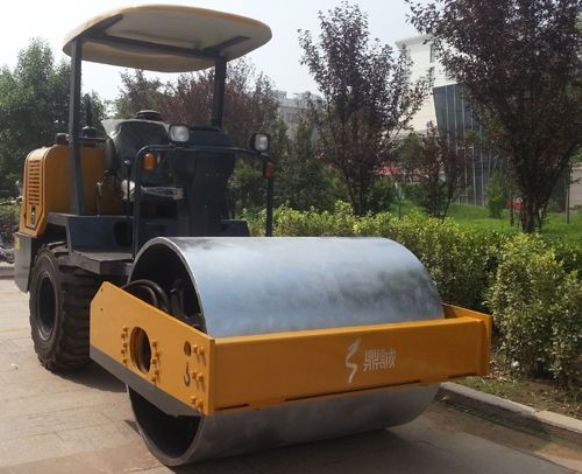 點擊查看詳細信息<br>標題：3.5噸單鋼輪座駕壓路機 閱讀次數：11633